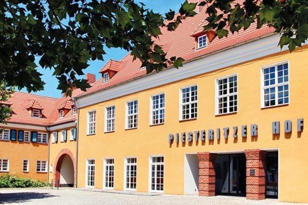 Piesteritzer Hof - Hotel Garni Wittenberg Экстерьер фото